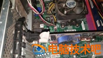 桌面比例变大调整分辨率没用win7 电脑桌面比例突然变大分辨率无法调整 应用技巧 第2张